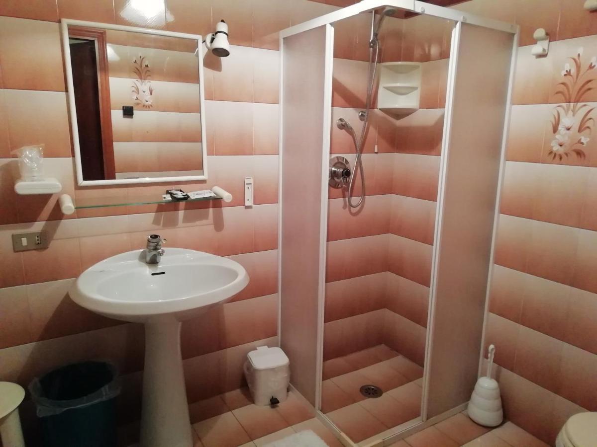 Bar Nuovo Mondo Mussolino Dış mekan fotoğraf